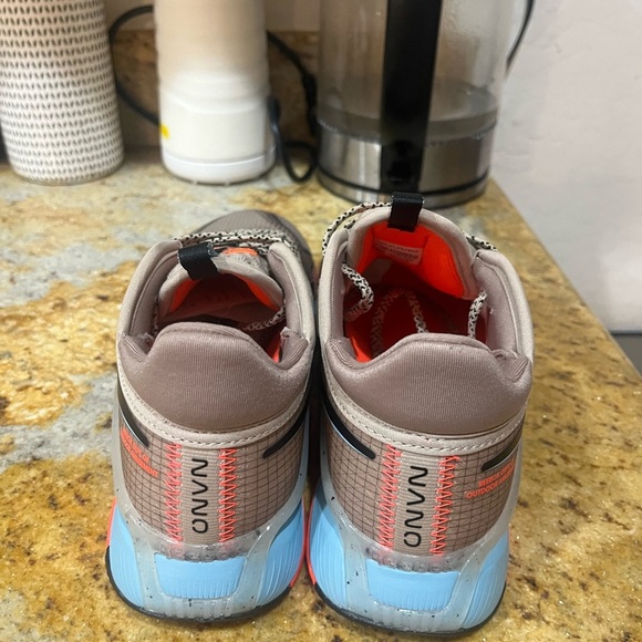 Reebok woman’s shoes size 7 - Picture 4 of 10